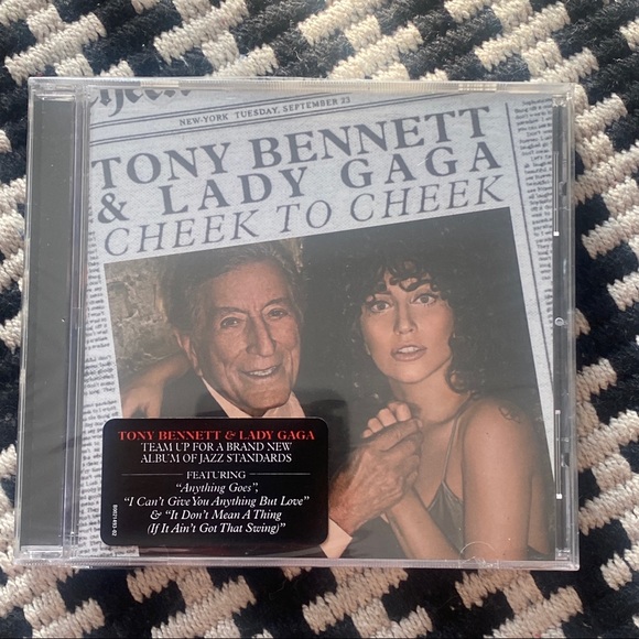Tony Bennet & Lady Gaga Cheek to Cheek CD - Picture 3 of 5